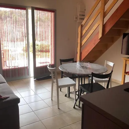 Le Romulus Holiday home