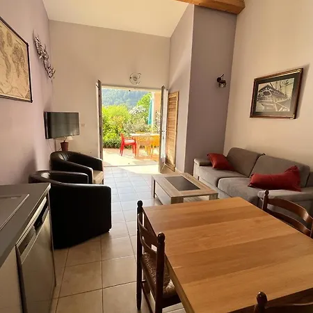 Le Romulus Holiday home